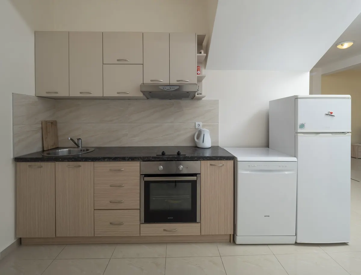 Two-bedroom apartment, photo 5 of 28