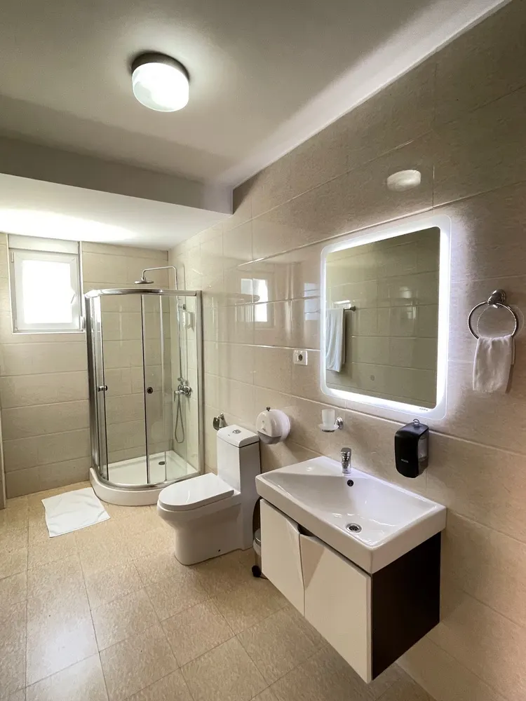Two-bedroom apartment, photo 26 of 28